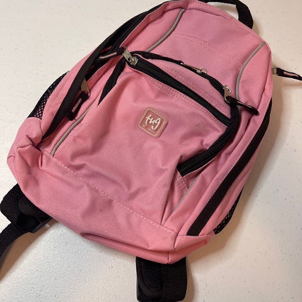 Tug by Foray pink adjustable straps backpack new